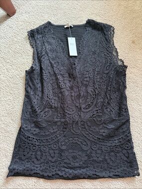 BKE Black Lace V-Neck Camisole